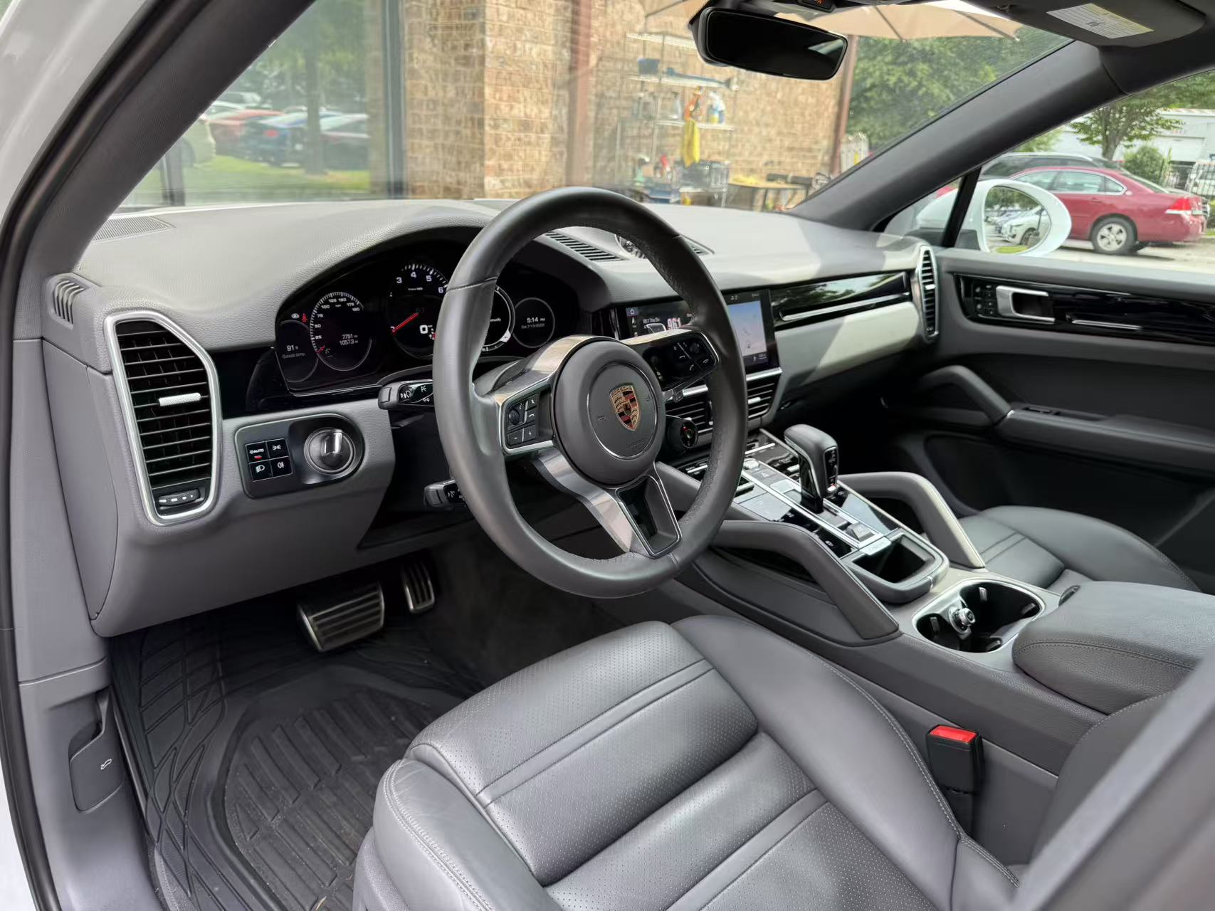 2020 Porsche Cayenne S Coupe photo 13