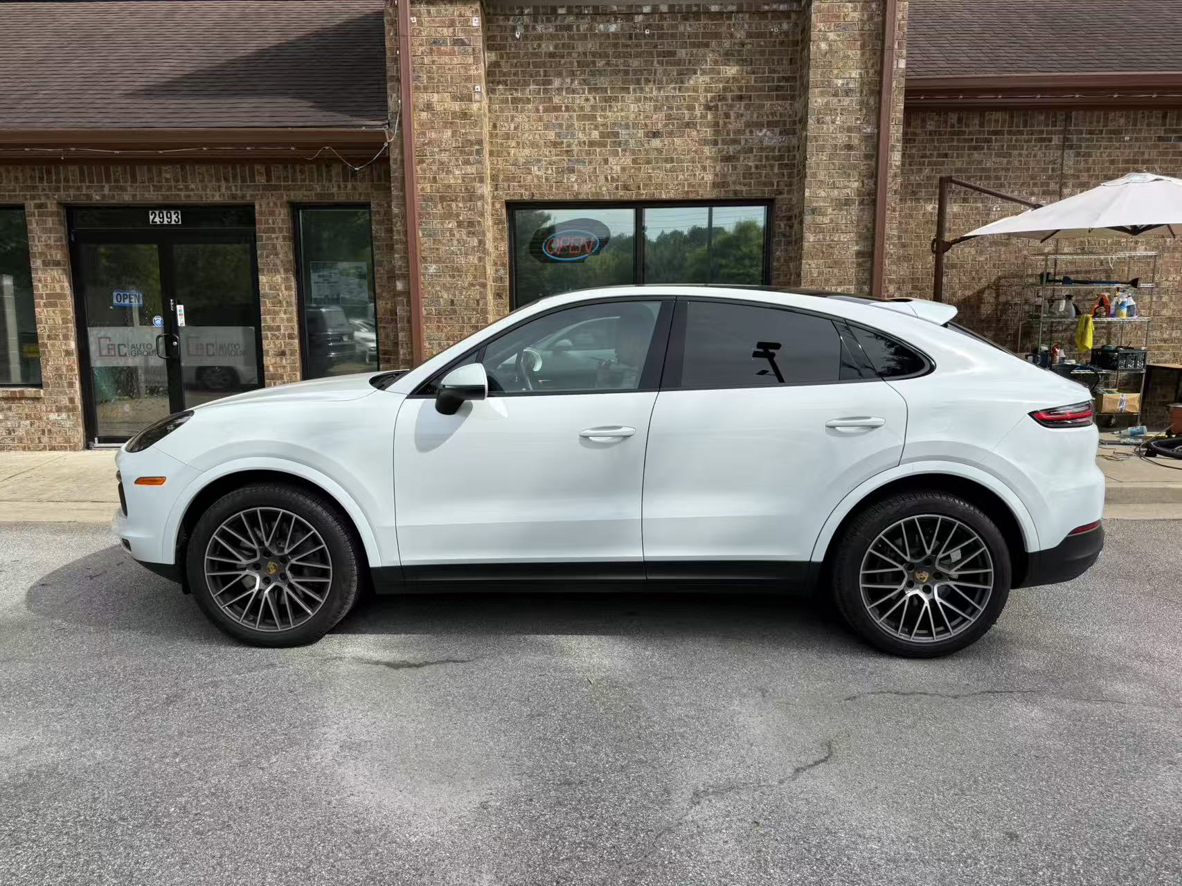 2020 Porsche Cayenne S Coupe photo 4