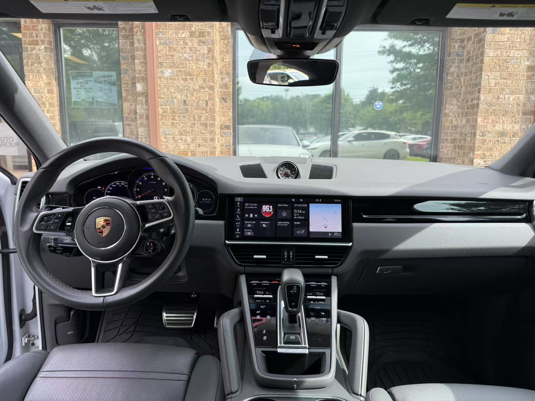 2020 Porsche Cayenne S Coupe photo 12